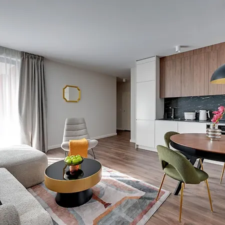 Scala Premium With Parking By Lion Apartment *