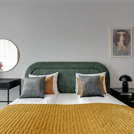 Scala City Center Premium Apartments With Parking By Lion Apartments Apartment *
