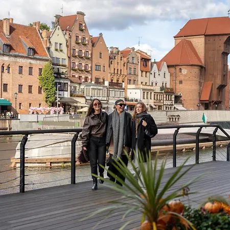 Old Town Scala Premium D With Parking By Lion 公寓 *