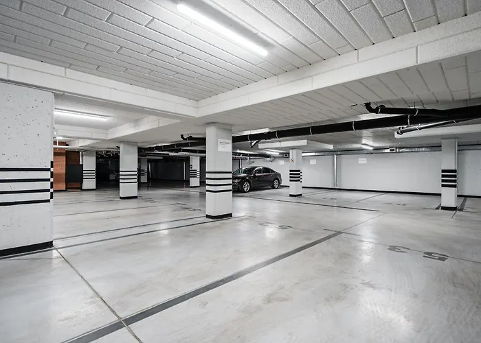 Апартаменты Old Town Scala Premium D With Parking By Lion Гданьск