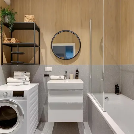 Old Town Scala Premium D With Parking By Lion