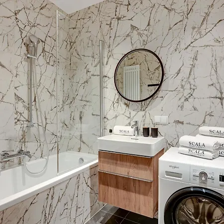 Old Town Scala Premium D With Parking By Lion Appartement Gdańsk